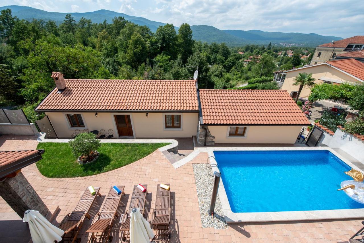 Vila Kuca Za Odmor Jurdani