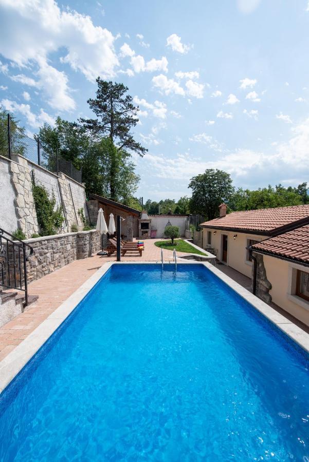 Vila Kuca Za Odmor